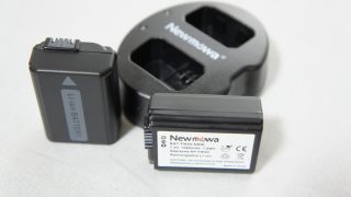 SONYのNEX-5の互換バッテリーを購入してみた