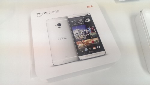 HTC-J-One-HTL22-Front HTC J ONE(HTL22) を買ってみたのでさっそくレビューしてみた